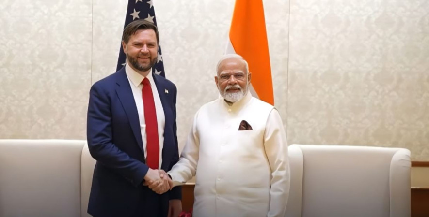 चीनविरूद्ध भारतको साथ खोज्न ट्रम्पले पठाए उपराष्ट्रपति भान्सलाई 'ससुराली'!